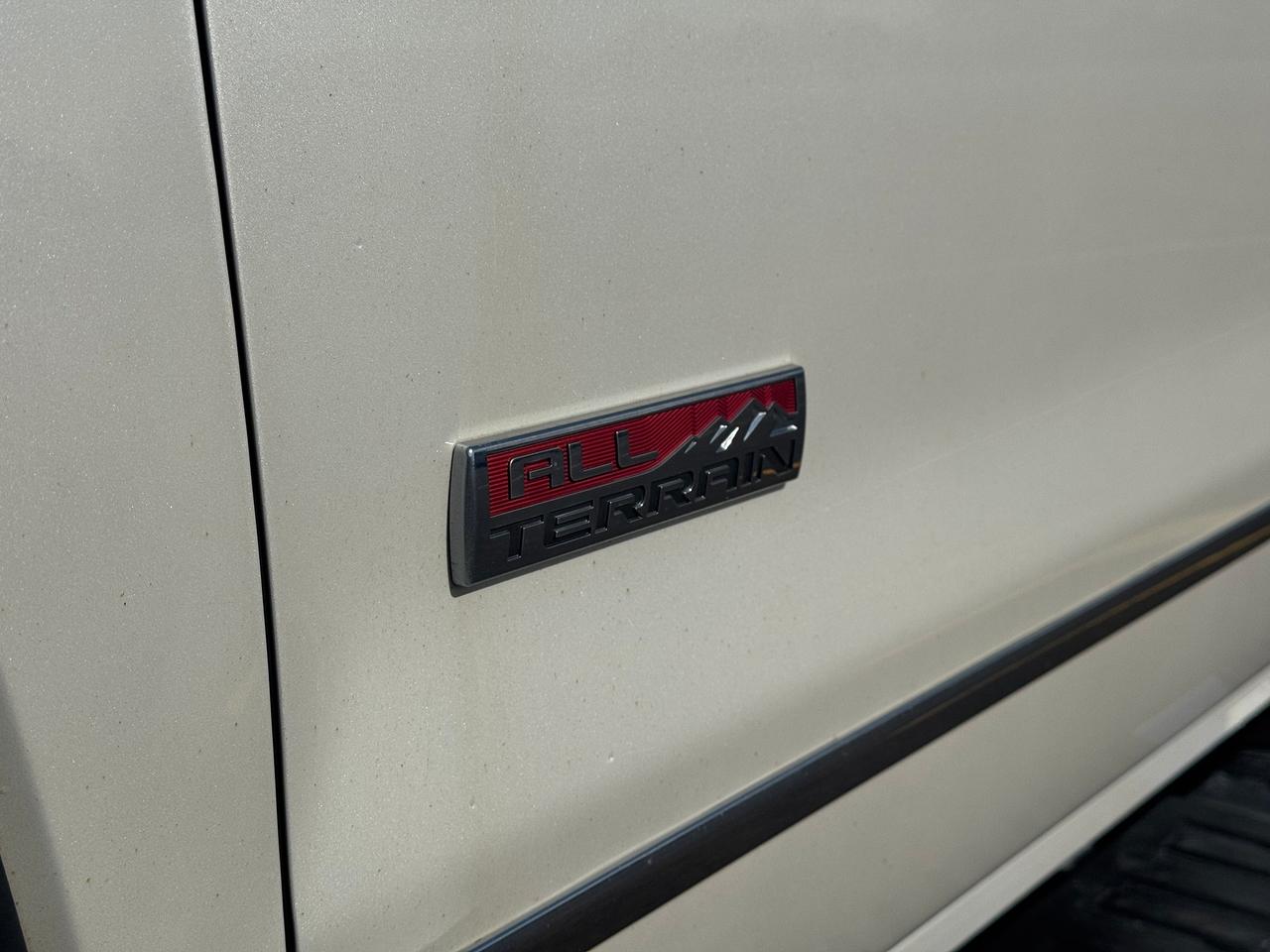 2015 GMC Sierra 1500 SLT **CLEAN CARFAX**EXCELLENT SERVICE HISTORY** Photo