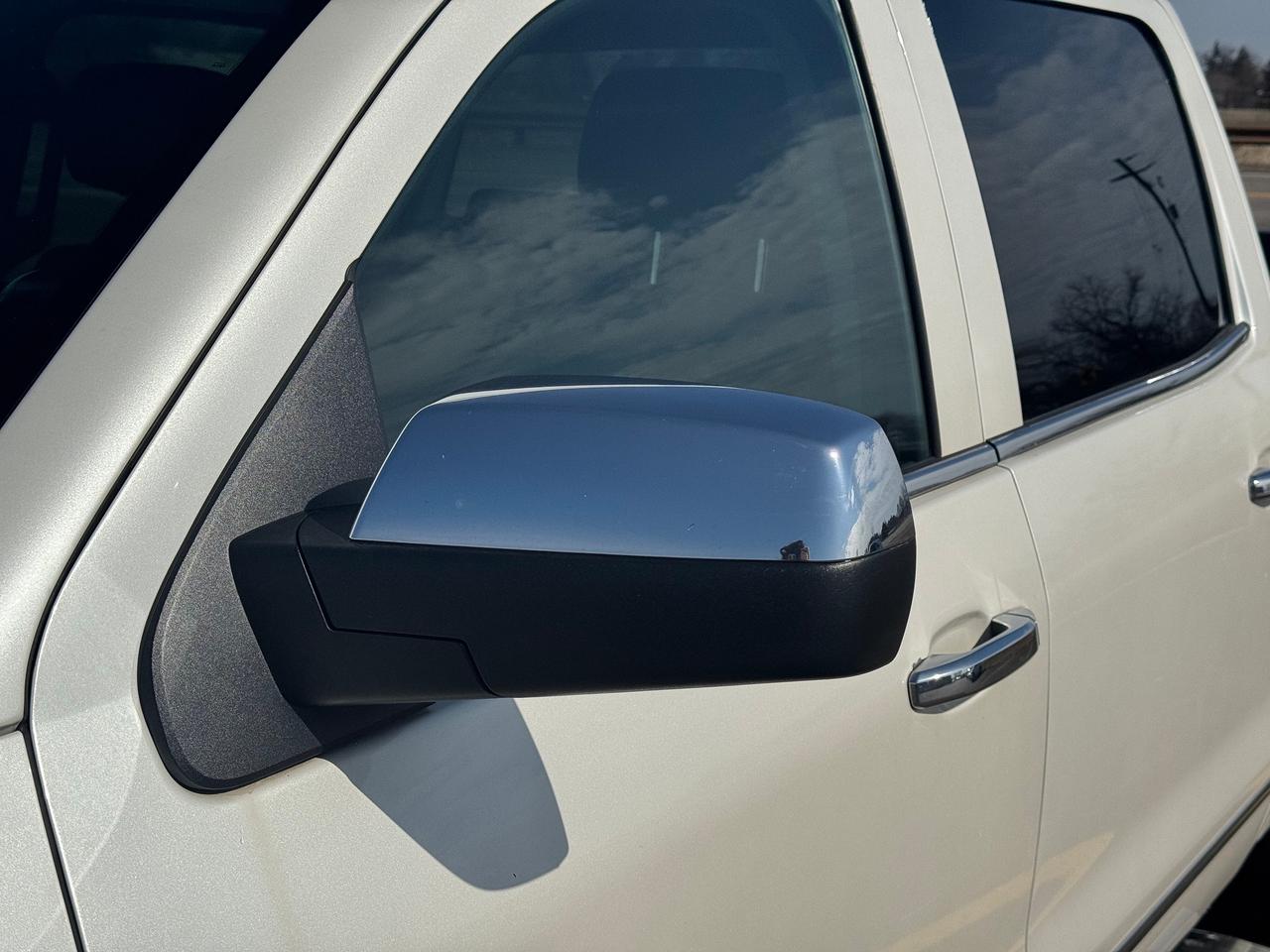 2015 GMC Sierra 1500 SLT **CLEAN CARFAX**EXCELLENT SERVICE HISTORY** Photo