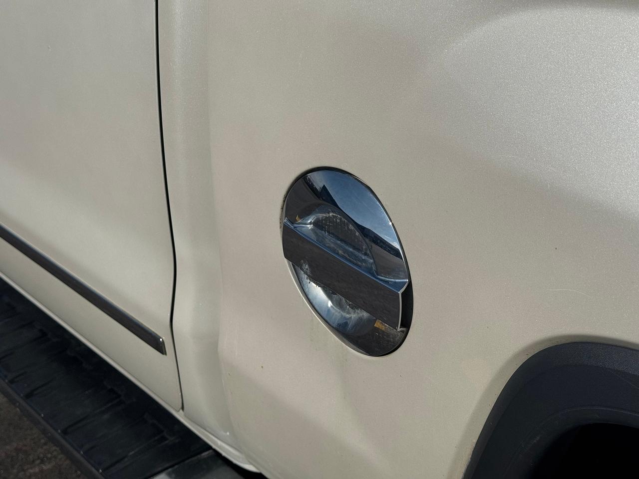 2015 GMC Sierra 1500 SLT **CLEAN CARFAX**EXCELLENT SERVICE HISTORY** Photo