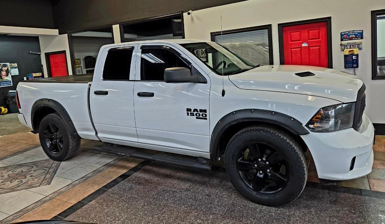 2019 RAM 1500 Classic Express 4x4 Quad Cab 6'4 Box 4x4 All Wheel Drive/B Photo4