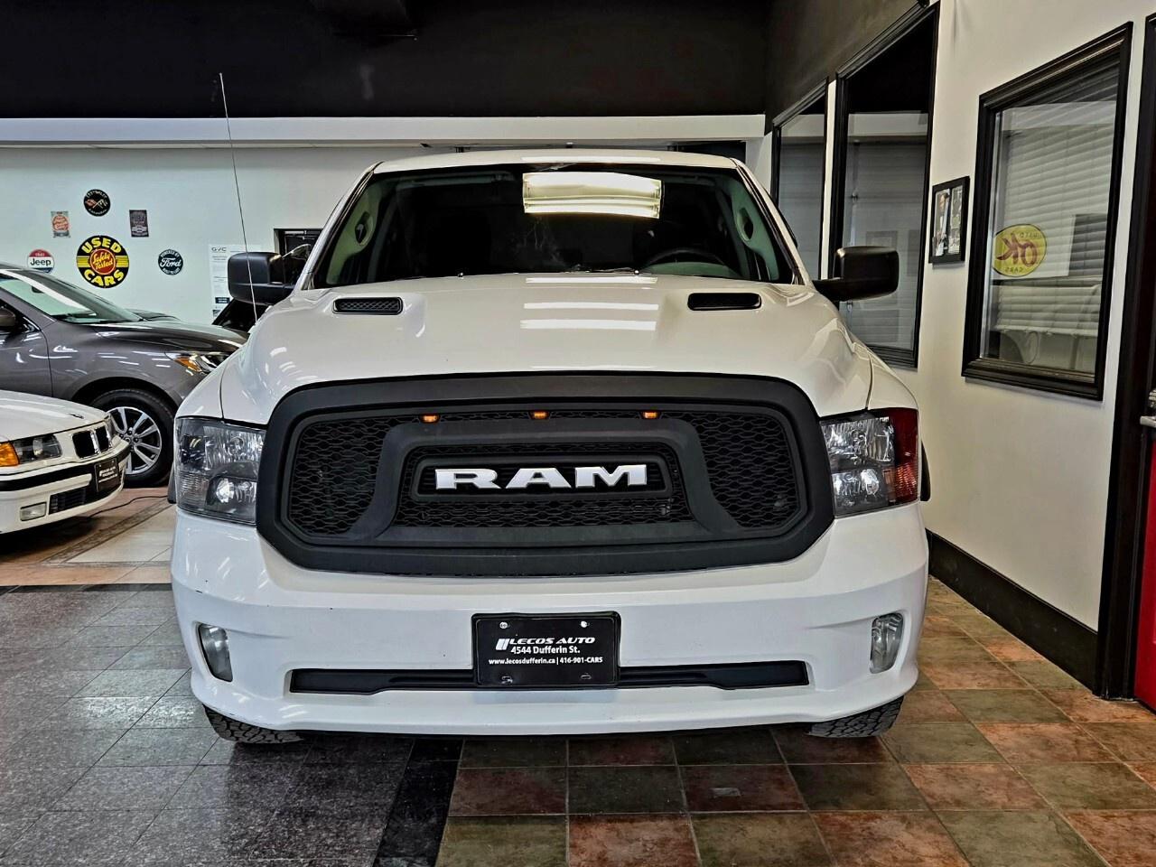 2019 RAM 1500 Classic Express 4x4 Quad Cab 6'4 Box 4x4 All Wheel Drive/B Photo2