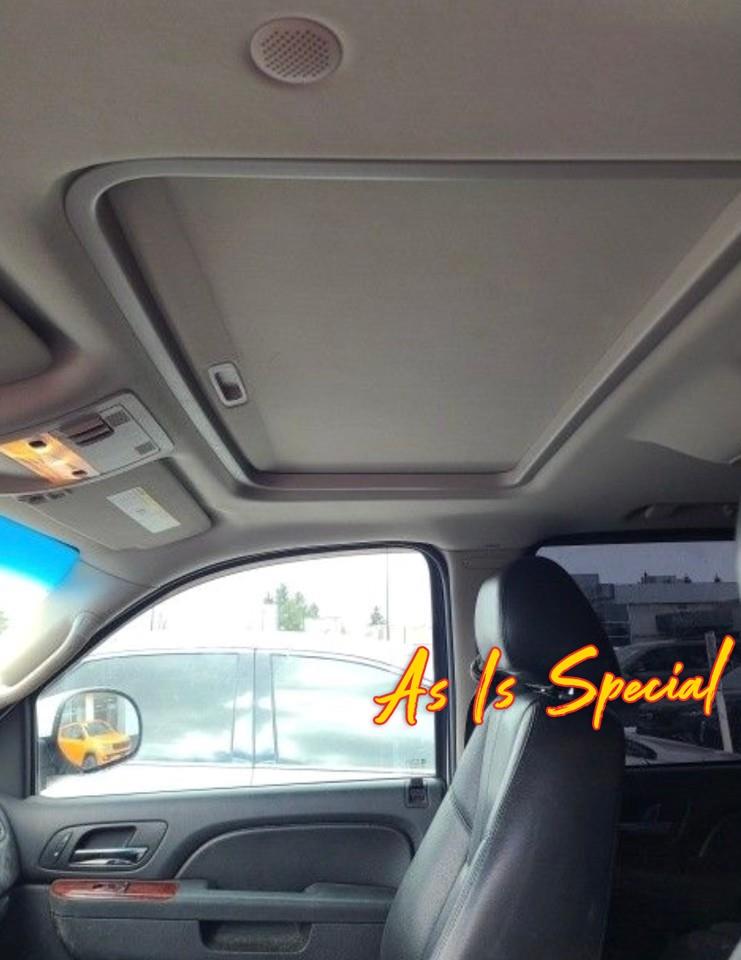 2014 GMC Yukon XL 1500 SLT 4x4 Photo