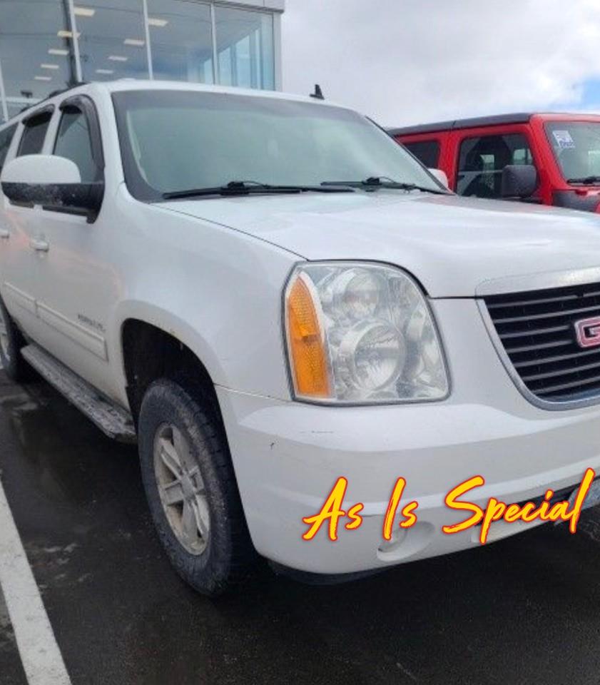 2014 GMC Yukon XL 1500 SLT 4x4 Photo