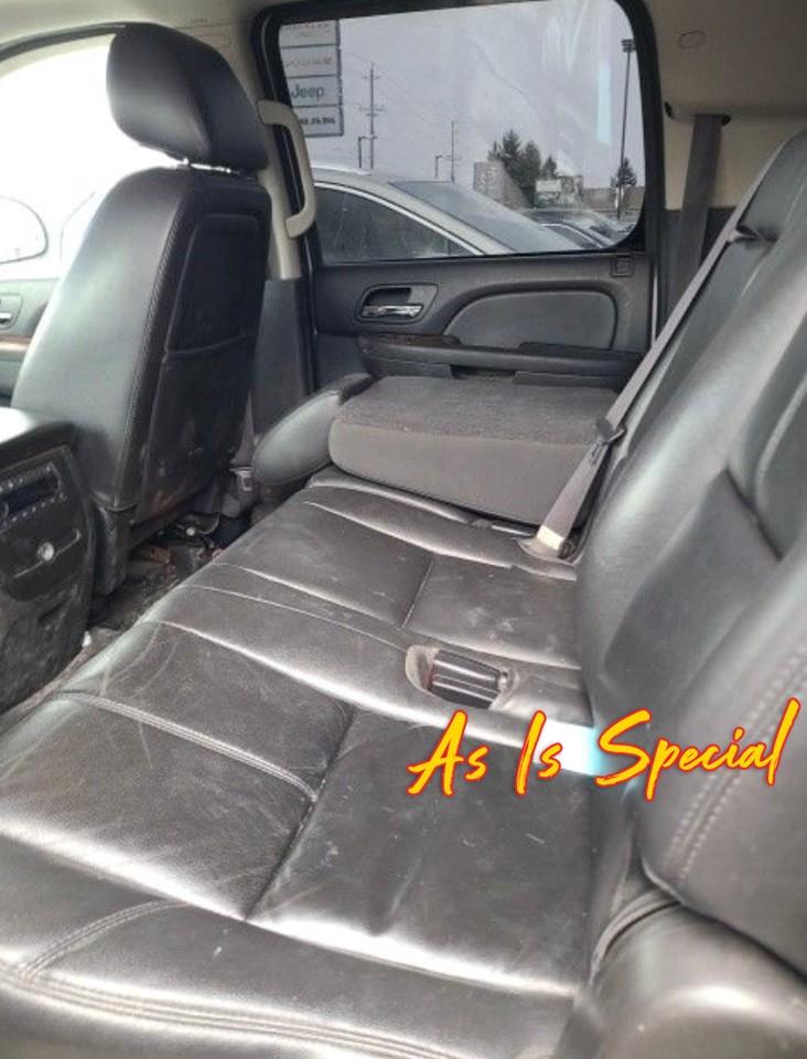 2014 GMC Yukon XL 1500 SLT 4x4 Photo