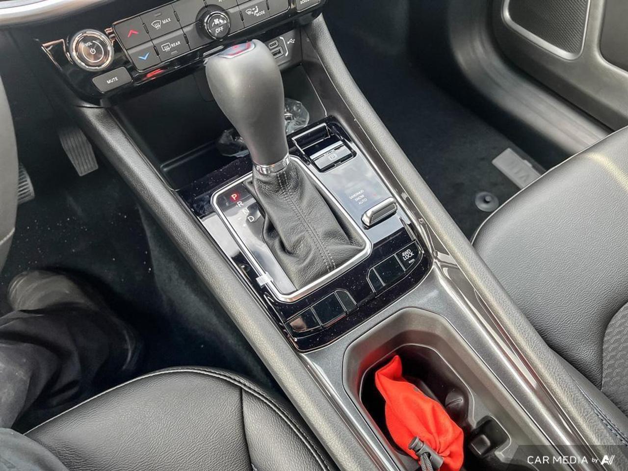 2025 Jeep Compass North 4dr 4x4 Photo