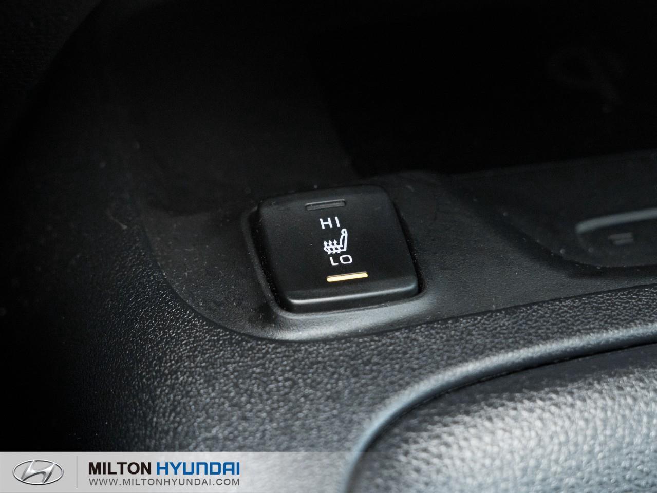 2022 Toyota Corolla SE 4dr Sedan Photo