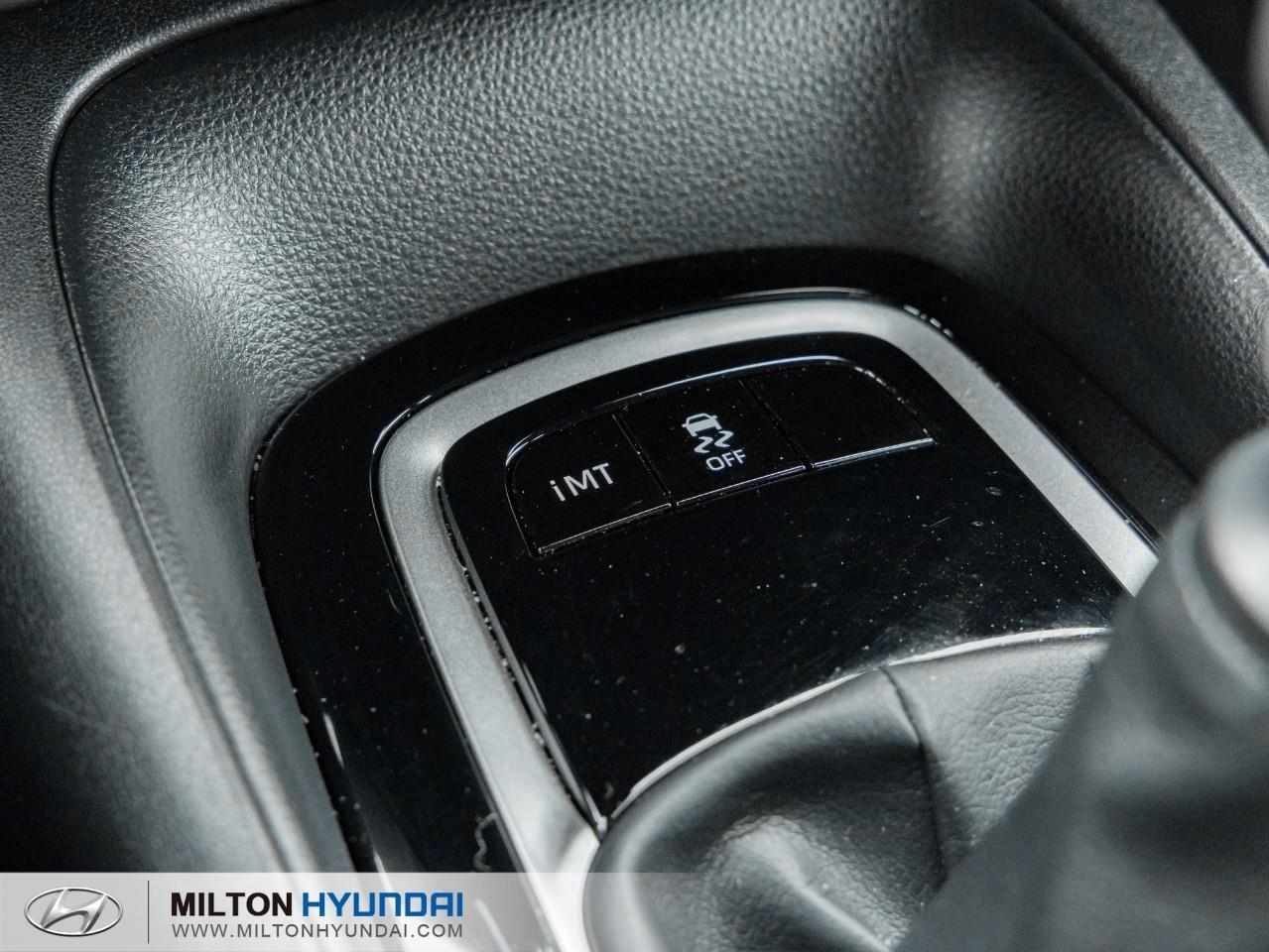 2022 Toyota Corolla SE 4dr Sedan Photo