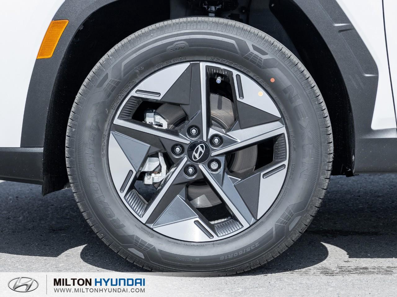 2026 Hyundai Tucson Preferred w/Trend Package 4dr All-Wheel Drive Photo3