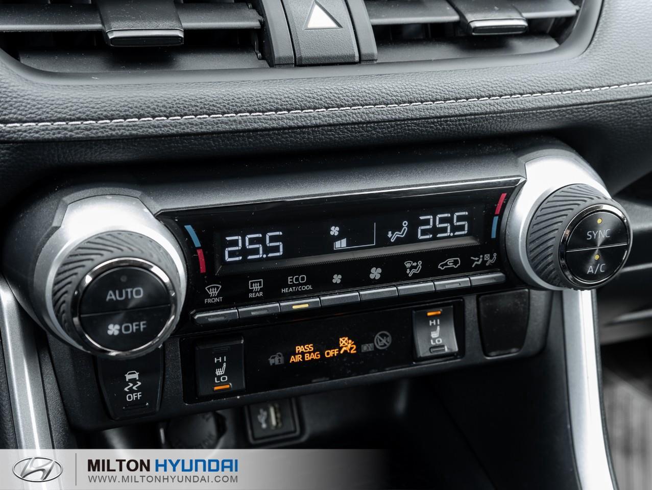 2025 Toyota RAV4 Hybrid XLE 4dr All-Wheel Drive Photo