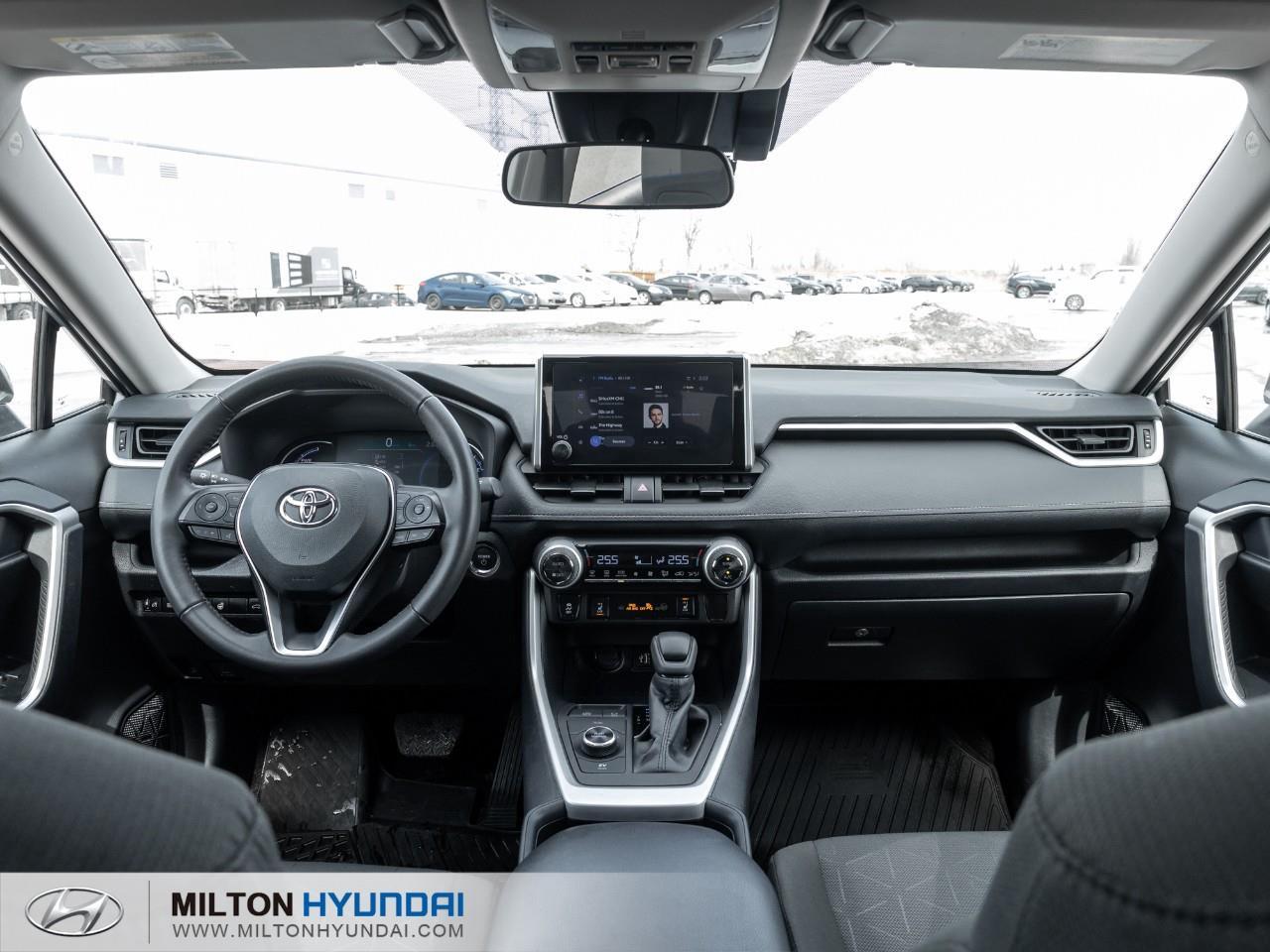 2025 Toyota RAV4 Hybrid XLE 4dr All-Wheel Drive Photo