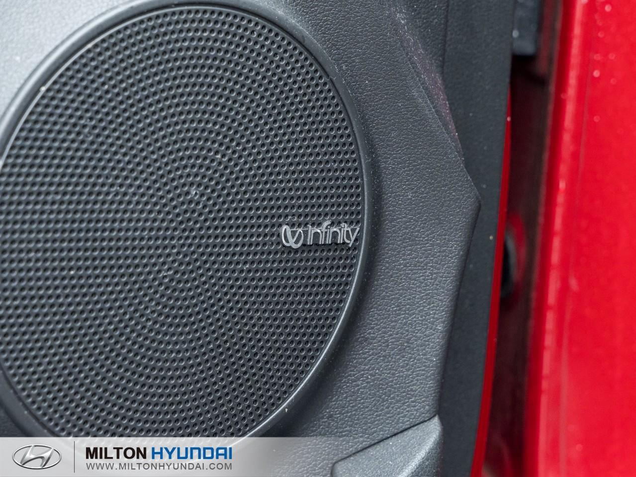 2021 Hyundai KONA 1.6T Ultimate w/Red Colour Pack 4dr All-Wheel Drive Photo