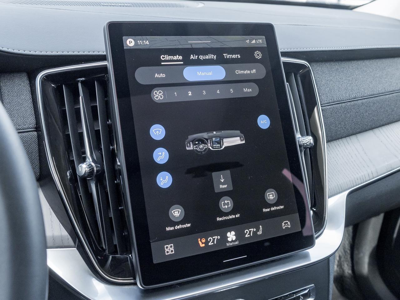 2026 Volvo XC90 B6 AWD Ultra Bright Theme 6-SEATER  HARMAN KARDON Photo