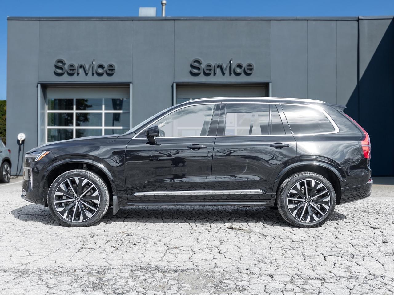 2026 Volvo XC90 B6 AWD Ultra Bright Theme 6-SEATER  HARMAN KARDON Photo