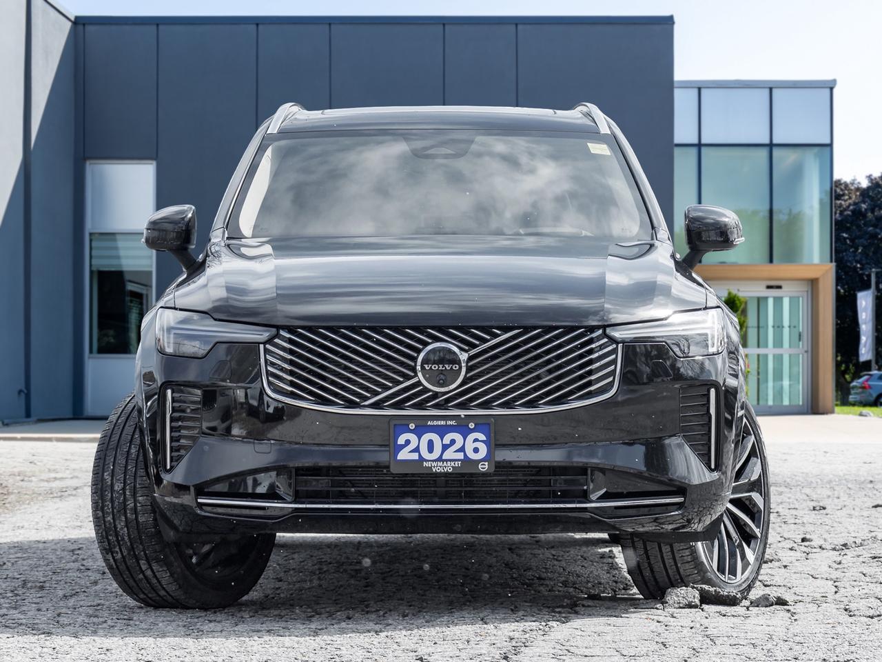 2026 Volvo XC90 B6 AWD Ultra Bright Theme 6-SEATER  HARMAN KARDON Photo2
