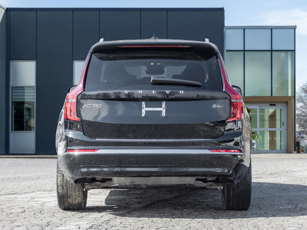 2026 Volvo XC90 B6 AWD Plus Bright Theme 7-Seater Photo