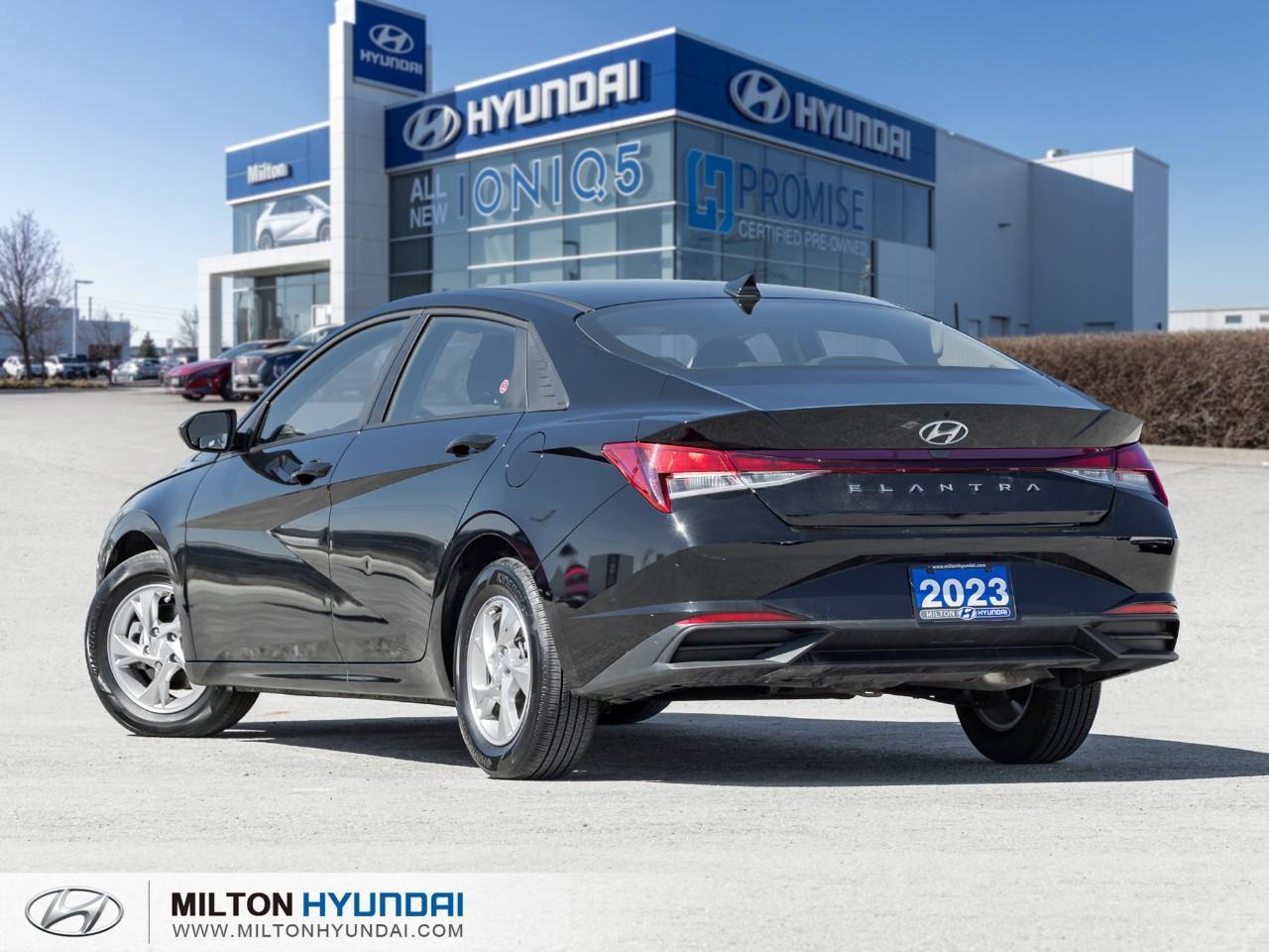 2023 Hyundai Elantra ESSENTIAL 4DR SEDAN Photo