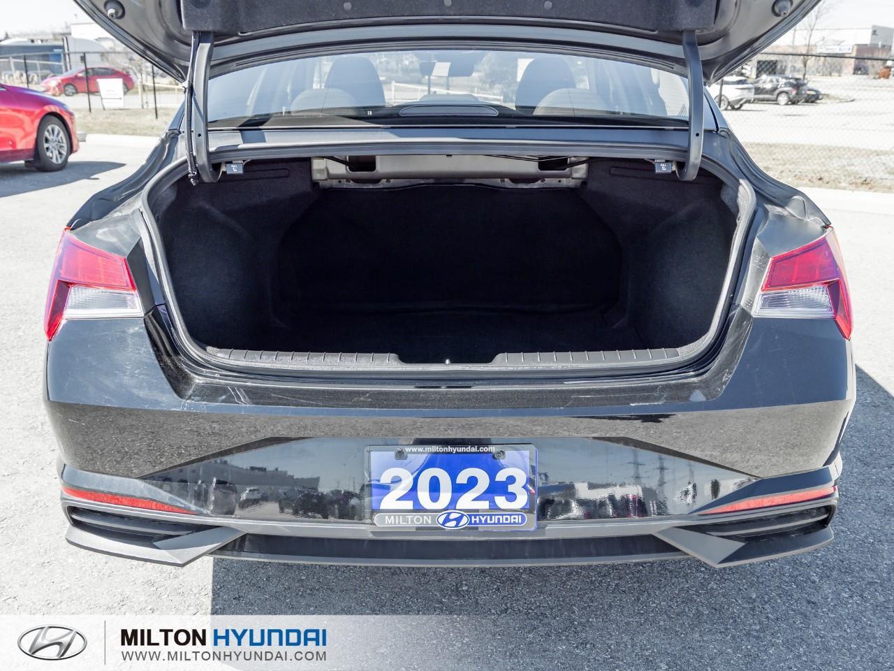 2023 Hyundai Elantra ESSENTIAL 4DR SEDAN Photo