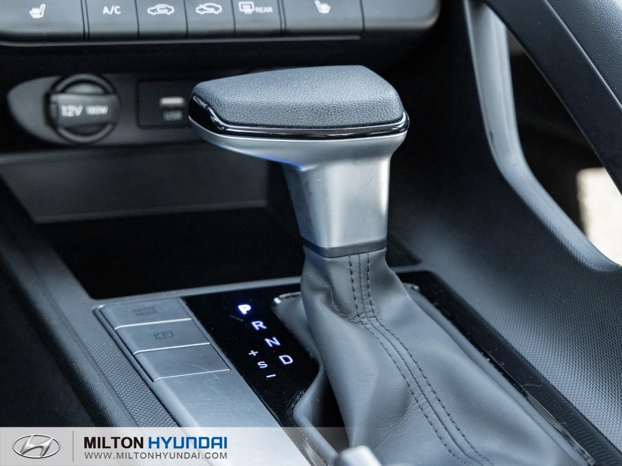 2023 Hyundai Elantra ESSENTIAL 4DR SEDAN Photo