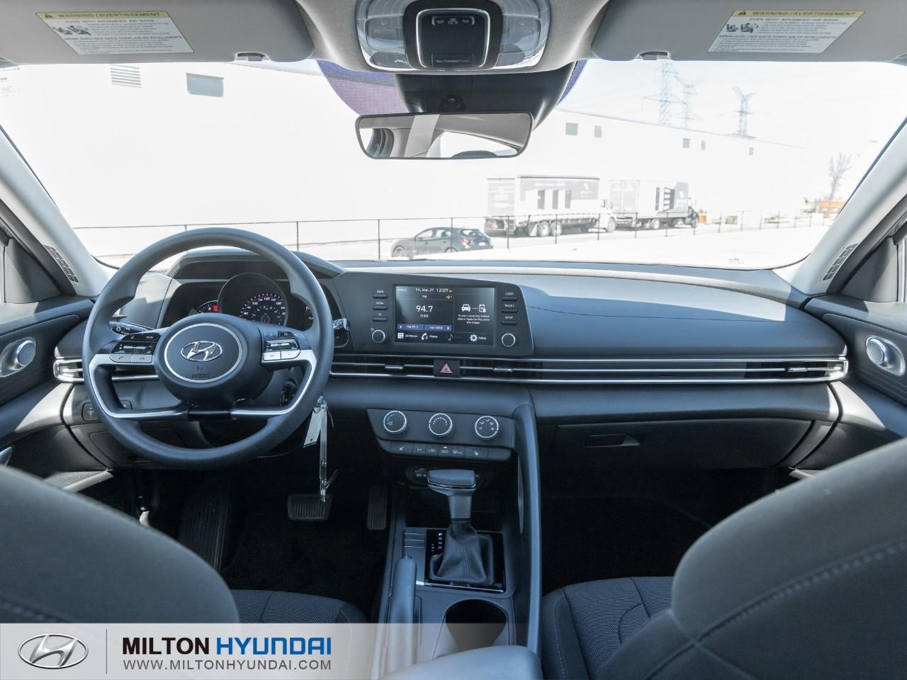 2023 Hyundai Elantra ESSENTIAL 4DR SEDAN Photo