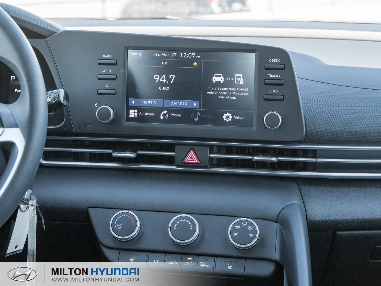 2023 Hyundai Elantra ESSENTIAL 4DR SEDAN Photo