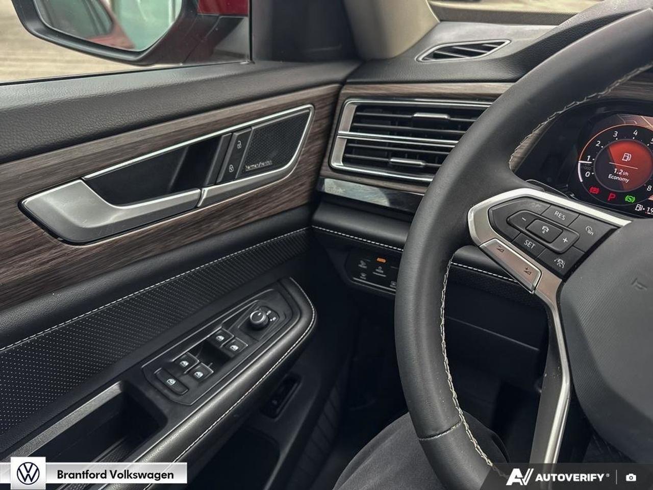 2024 Volkswagen Atlas HIGHLINE Photo