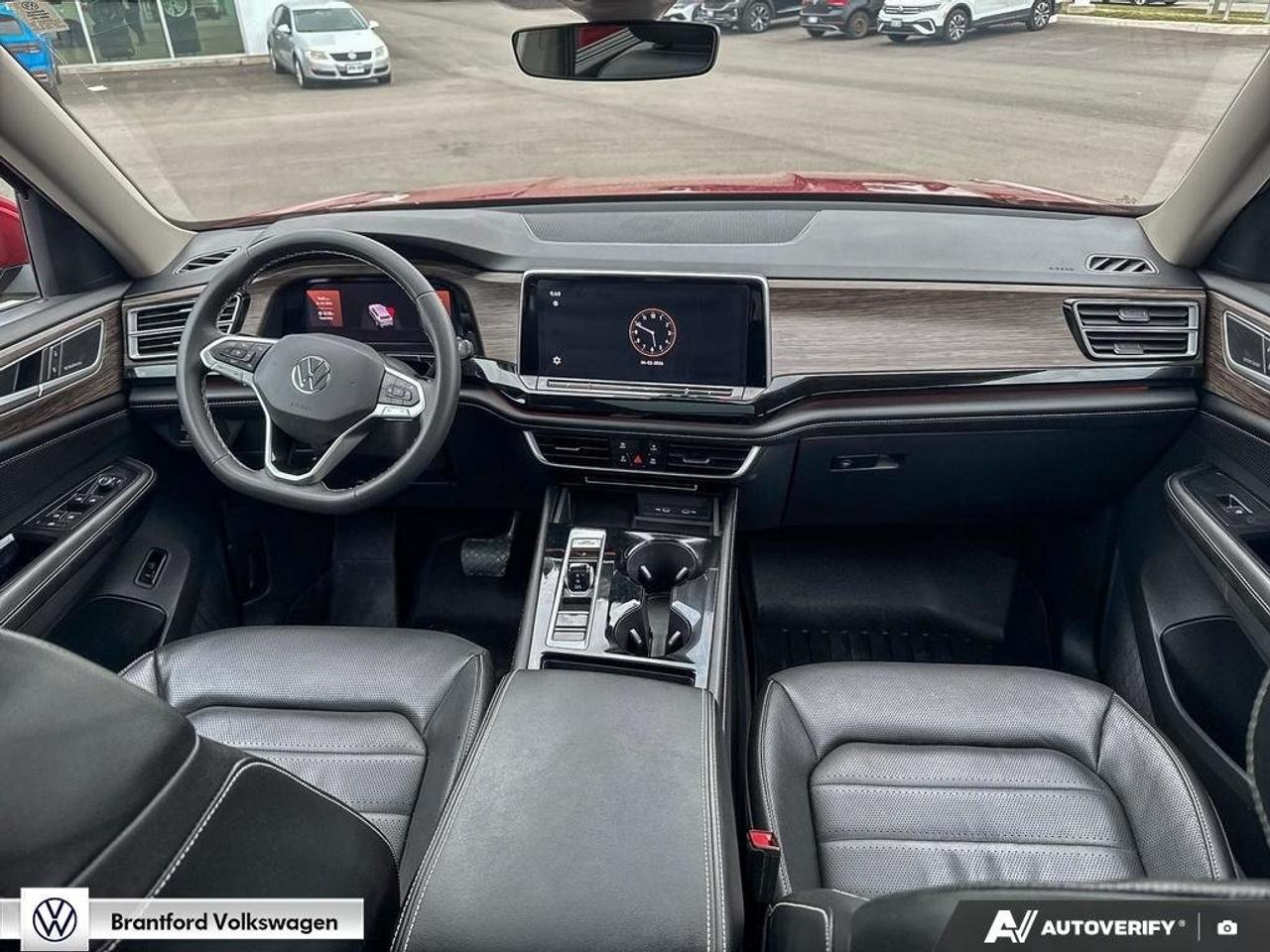 2024 Volkswagen Atlas HIGHLINE Photo