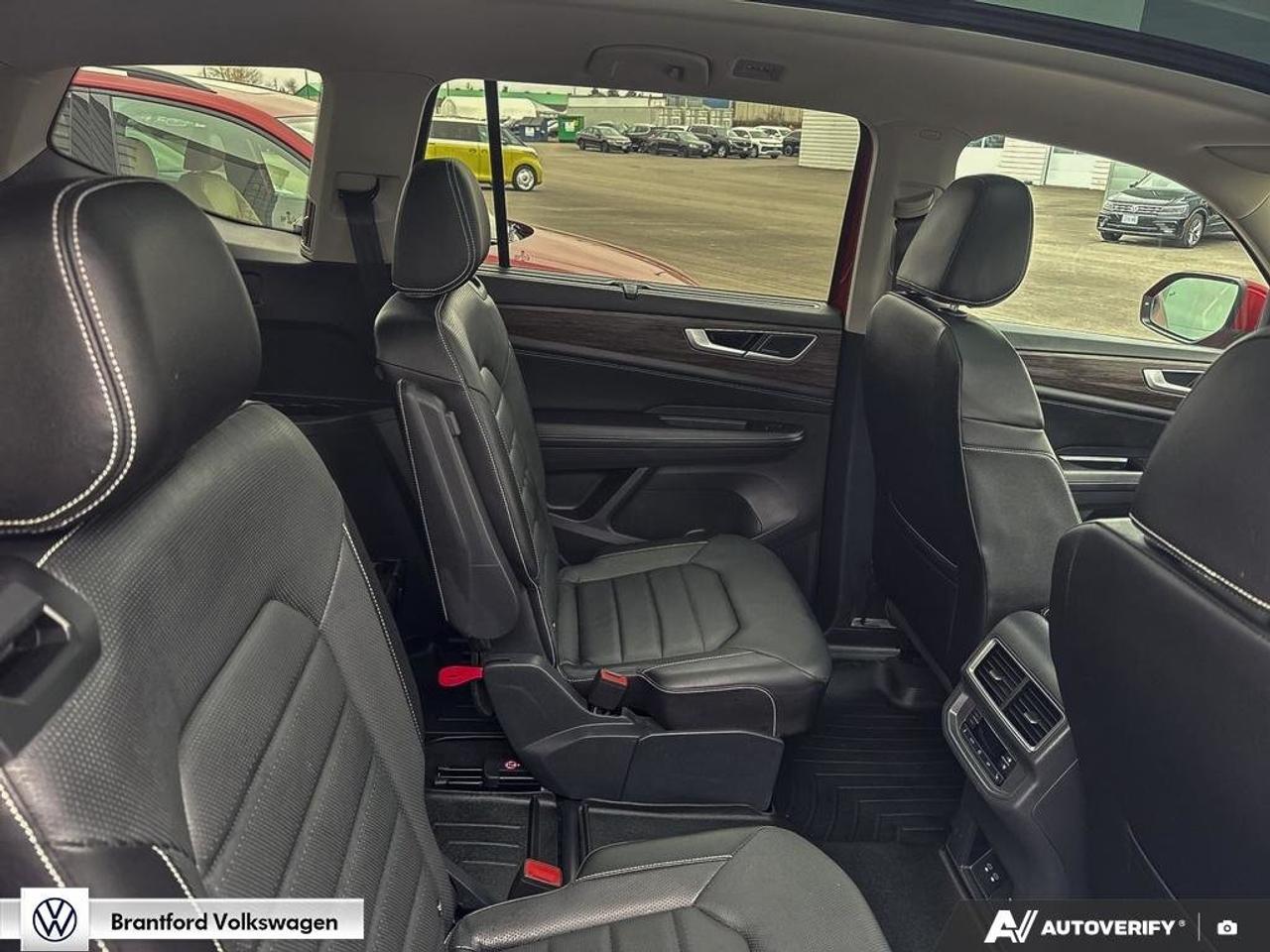 2024 Volkswagen Atlas HIGHLINE Photo