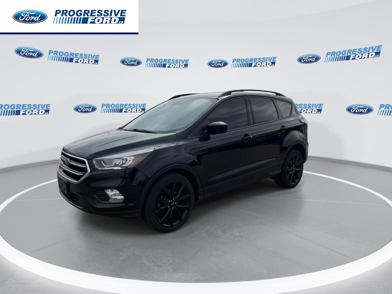 2018 Ford Escape SE 4dr Front-wheel Drive Photo3