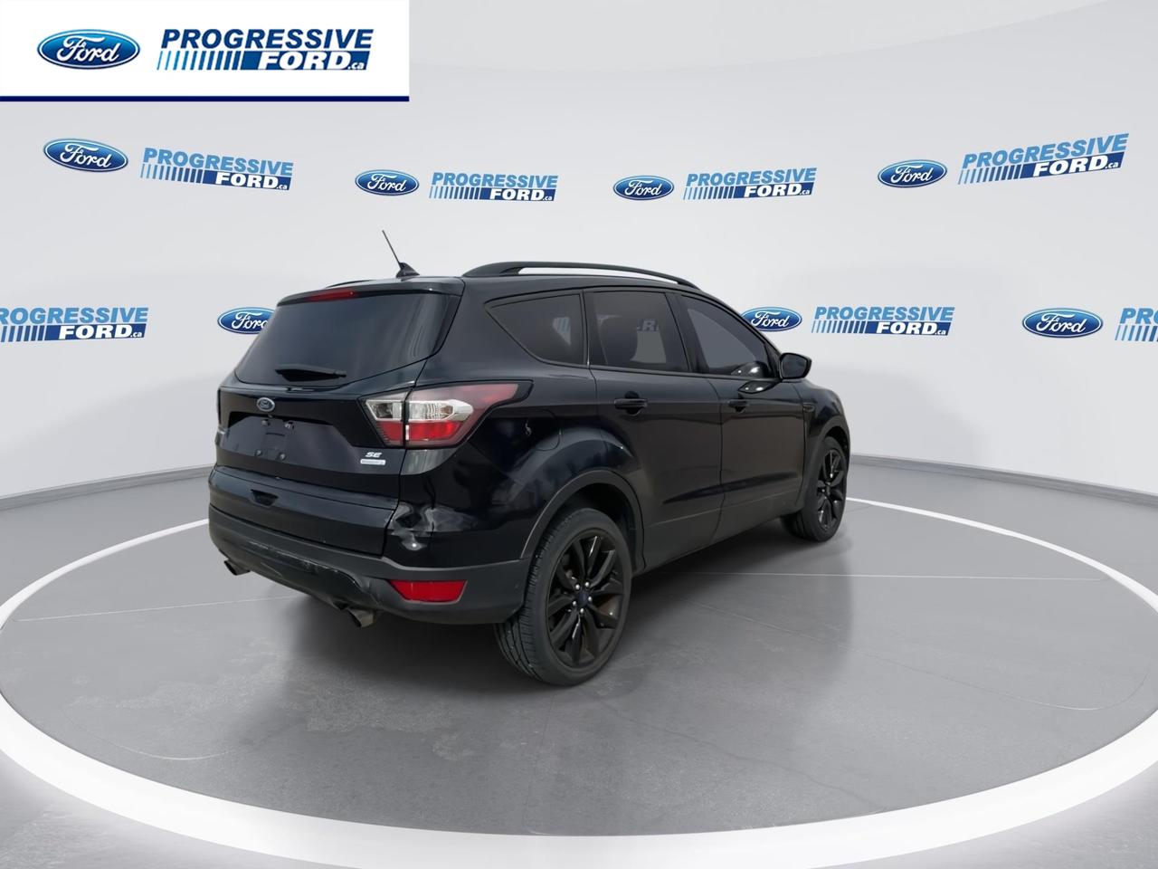 2018 Ford Escape SE 4dr Front-wheel Drive Photo