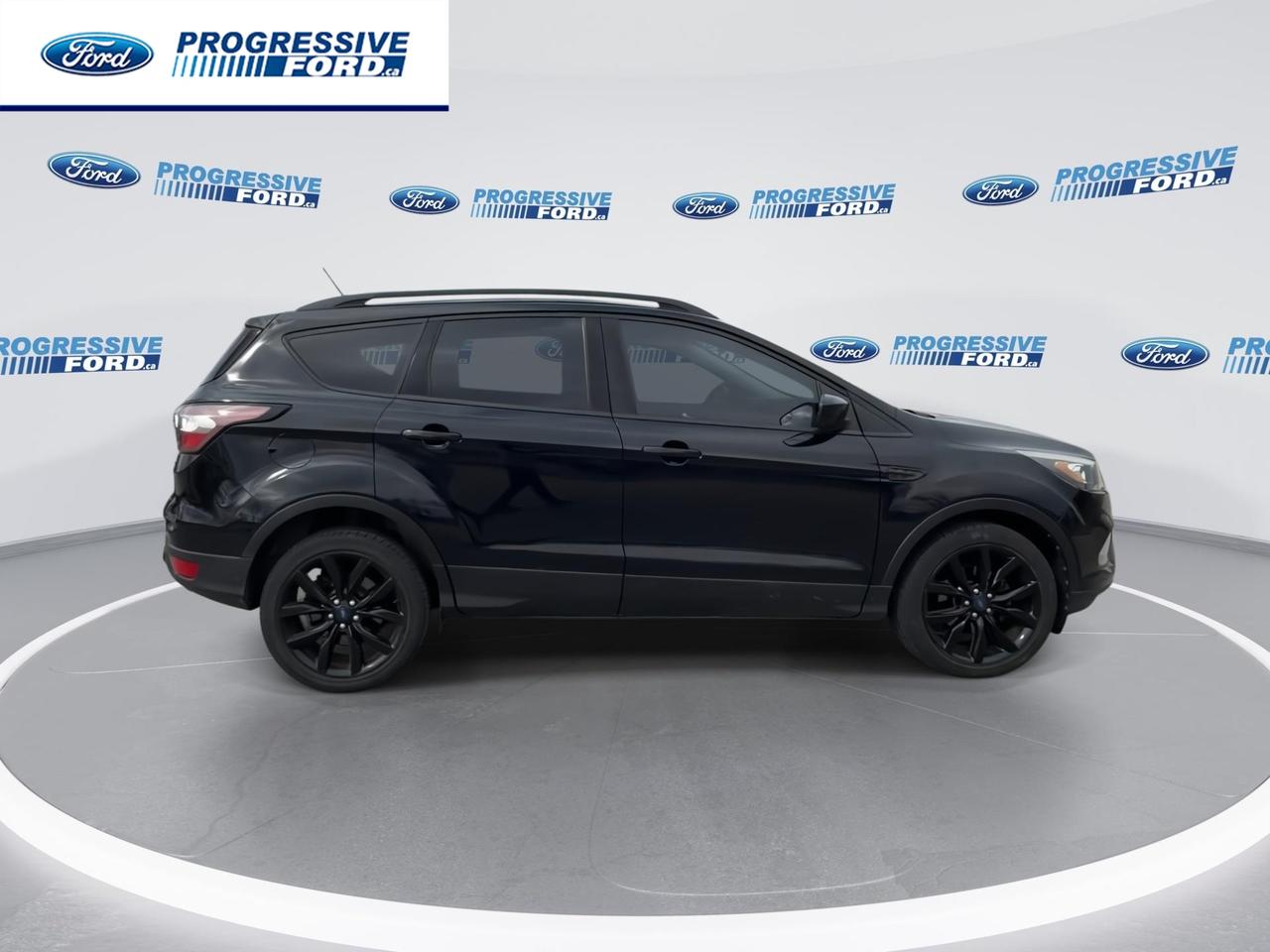 2018 Ford Escape SE 4dr Front-wheel Drive Photo