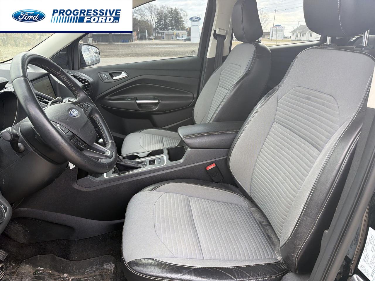 2018 Ford Escape SE 4dr Front-wheel Drive Photo