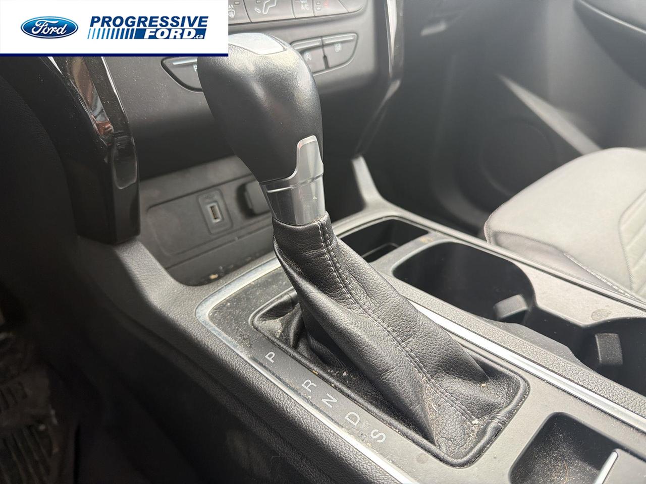 2018 Ford Escape SE 4dr Front-wheel Drive Photo