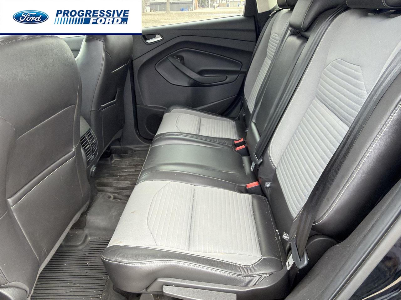 2018 Ford Escape SE 4dr Front-wheel Drive Photo