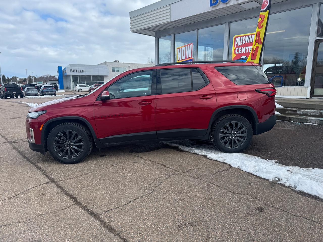 2023 Chevrolet Traverse RS All-Wheel Drive Photo2