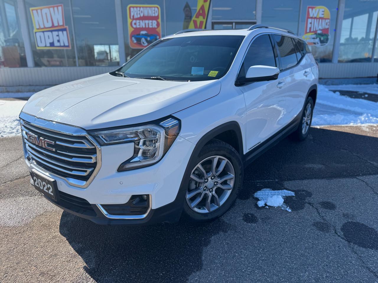 2022 GMC Terrain SLT All-wheel Drive Photo0