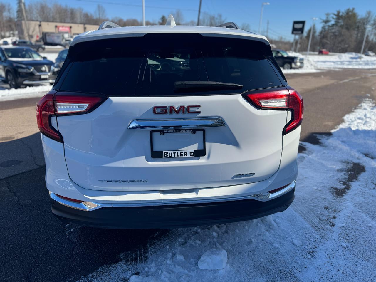 2022 GMC Terrain SLT All-wheel Drive Photo