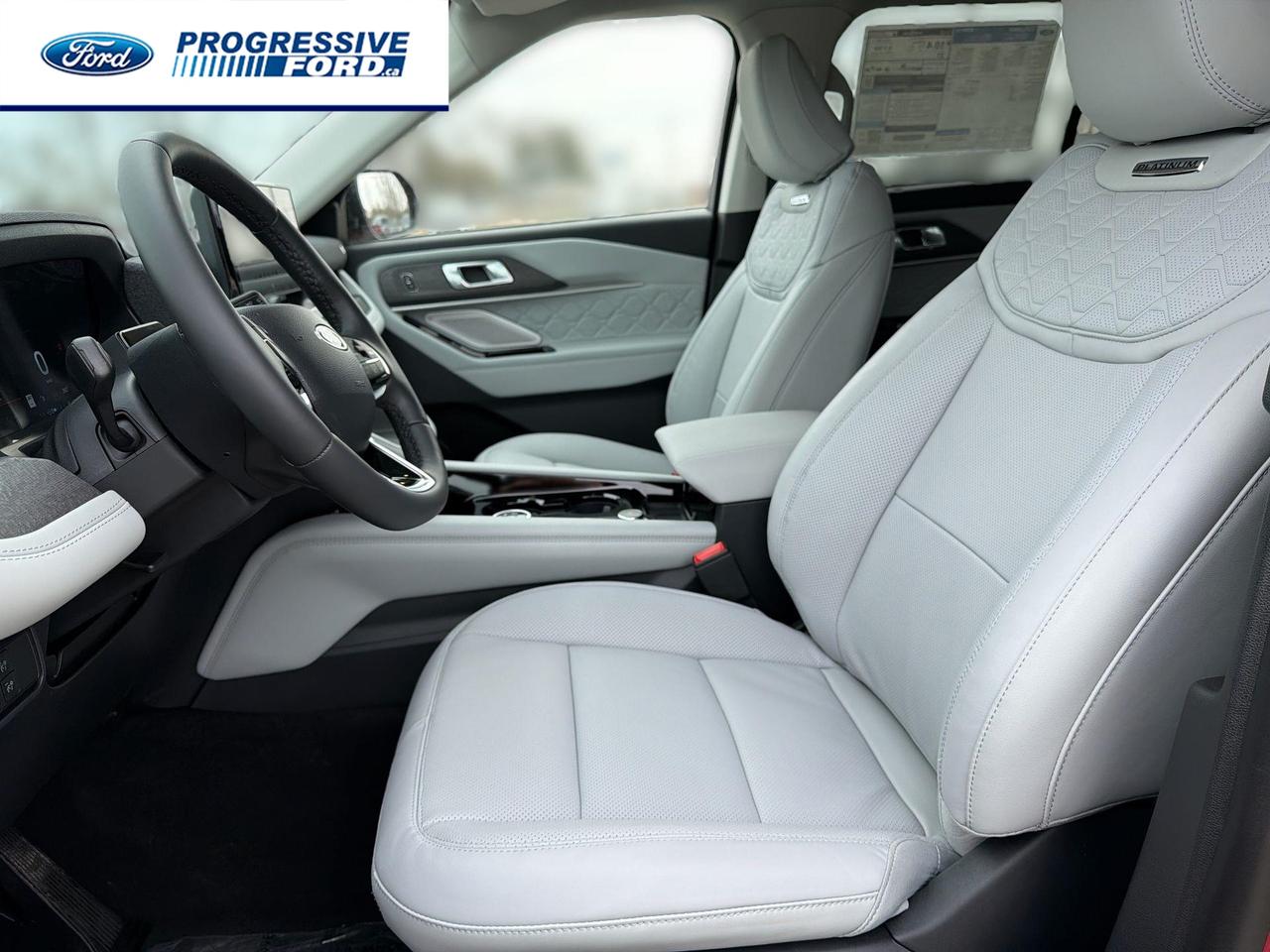 2026 Ford Explorer Platinum 4dr 4x4 Photo