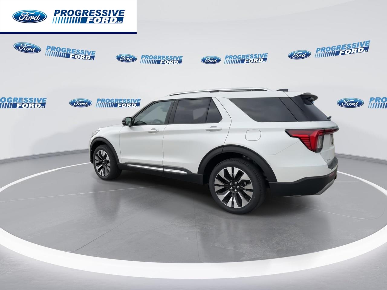 2026 Ford Explorer Platinum 4dr 4x4 Photo