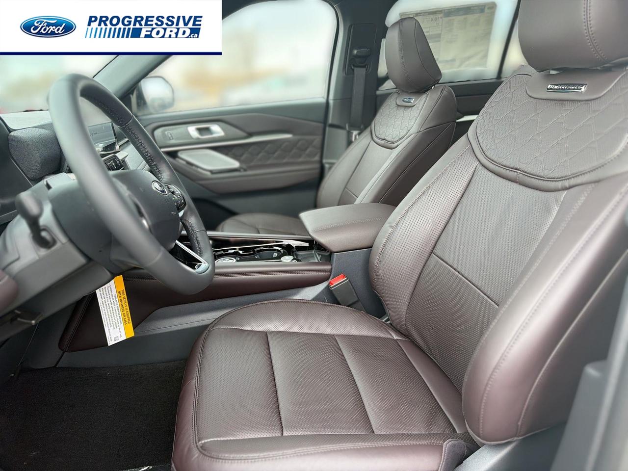 2026 Ford Explorer Platinum 4dr 4x4 Photo