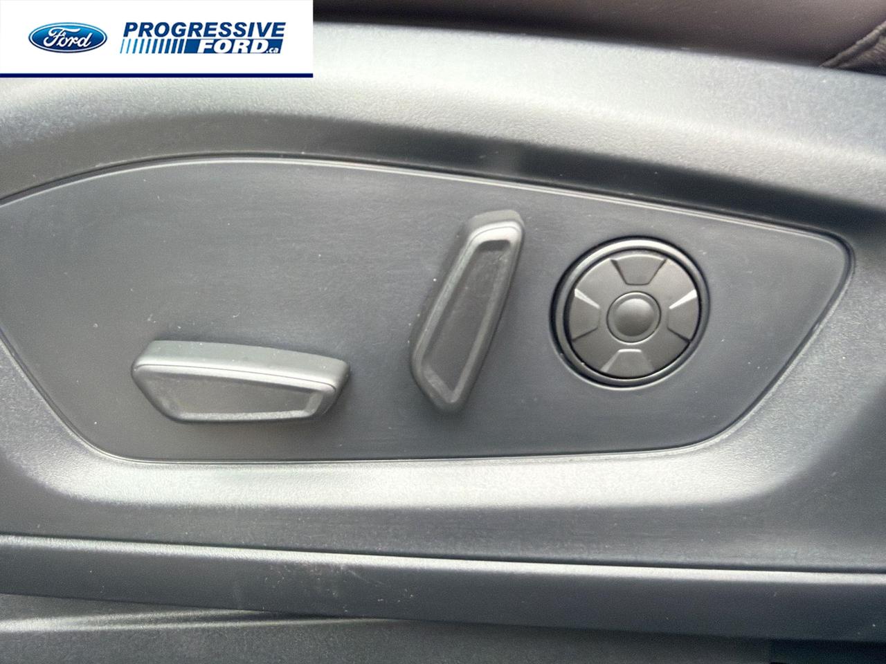 2026 Ford Explorer Platinum 4dr 4x4 Photo