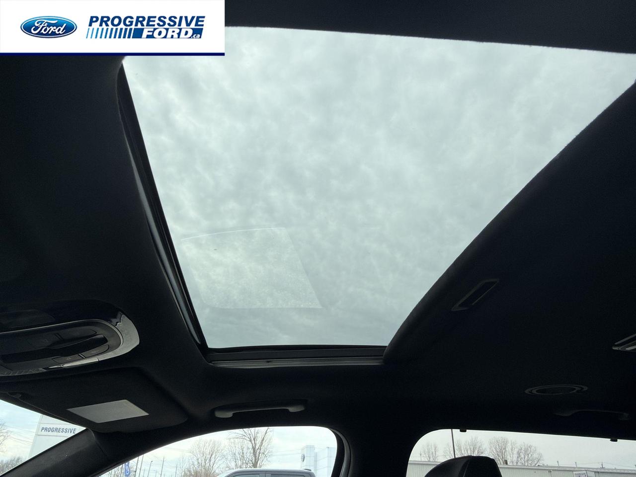 2020 Hyundai PALISADE Ultimate 7 Passenger 4dr All-Wheel Drive Photo