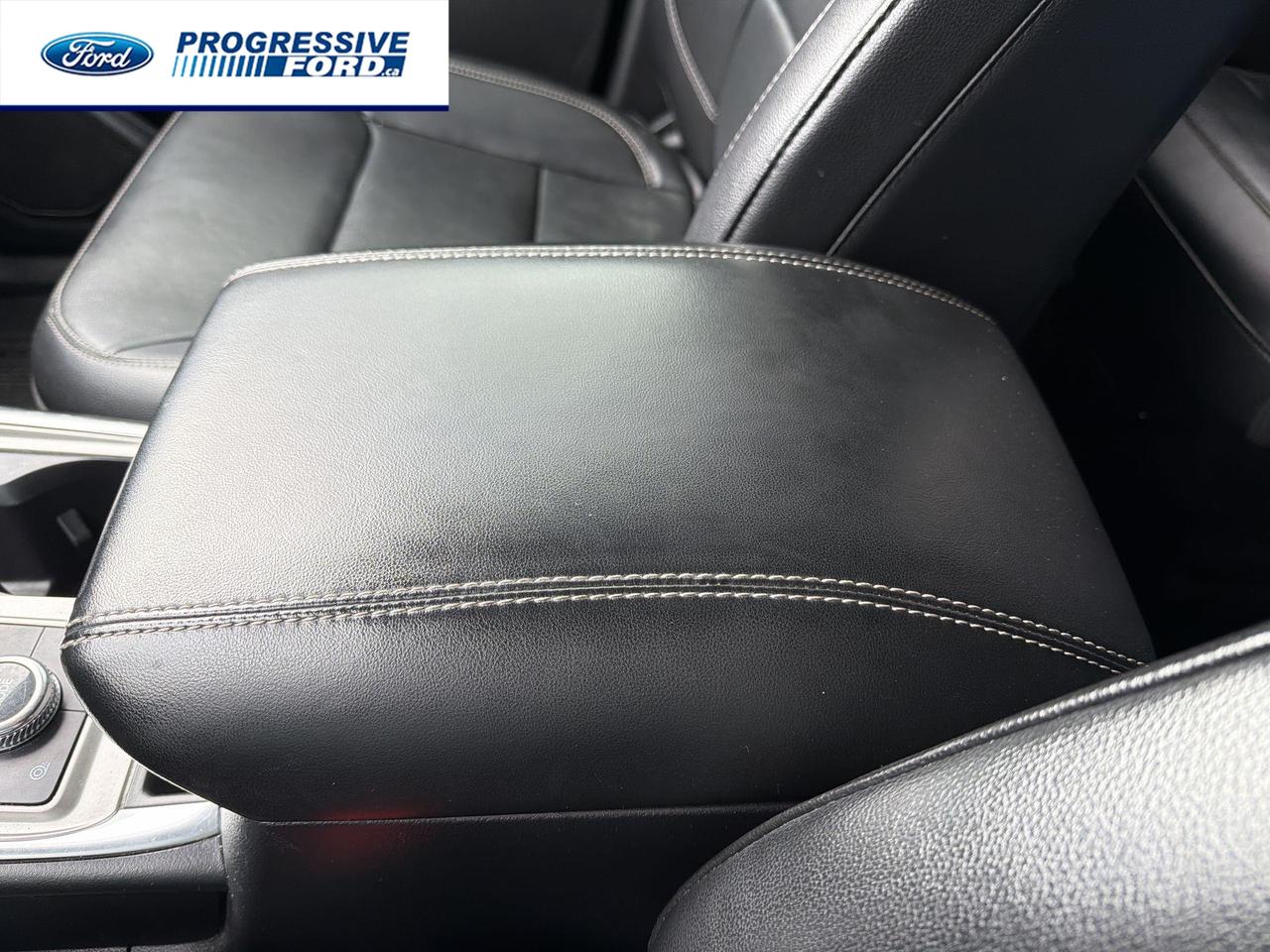 2021 Ford Explorer Limited 4dr 4x4 Photo