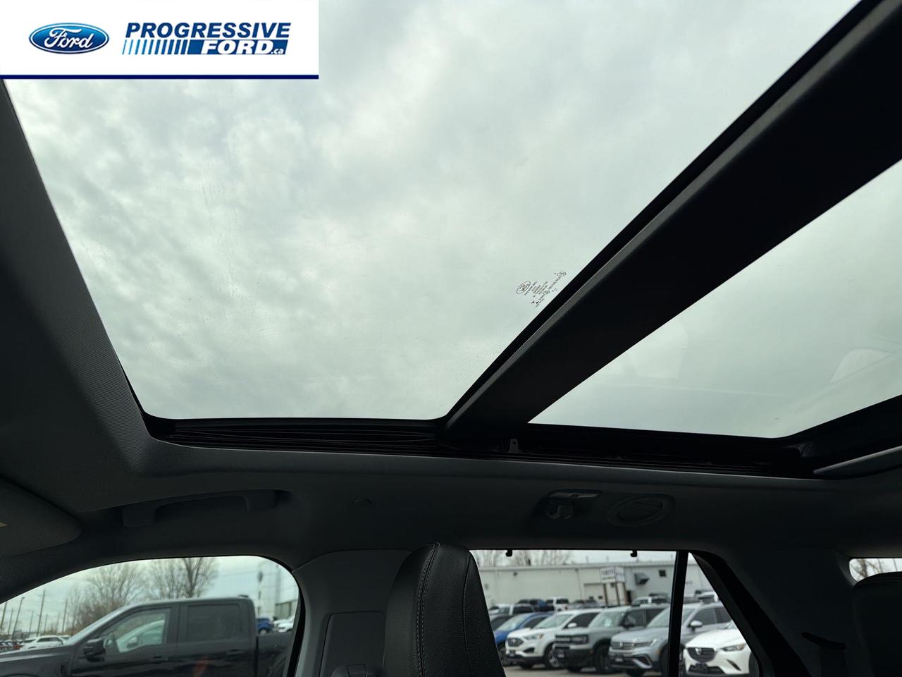 2021 Ford Explorer Limited 4dr 4x4 Photo