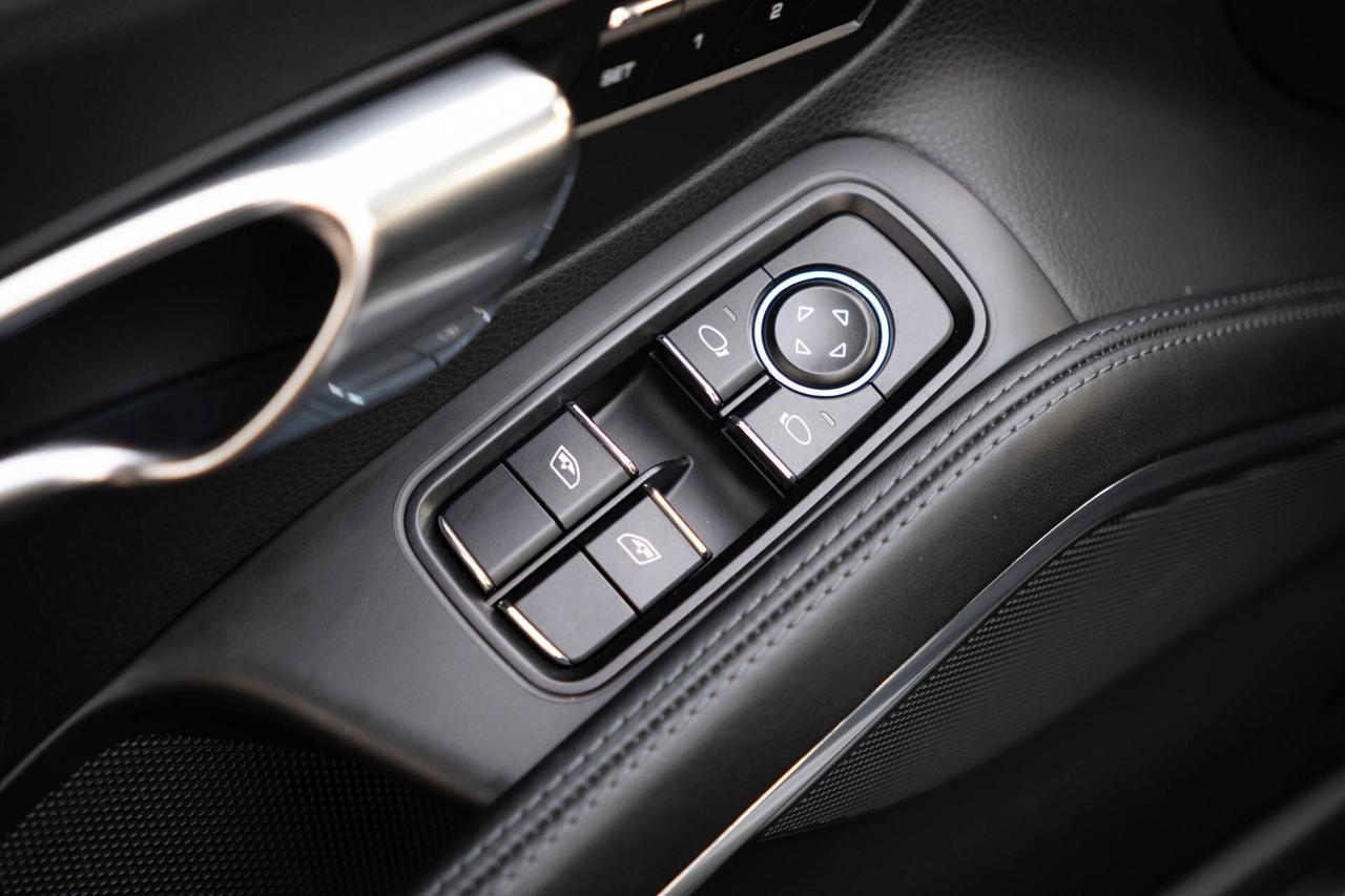 2015 Porsche 911 Carrera 4S Coupe Photo