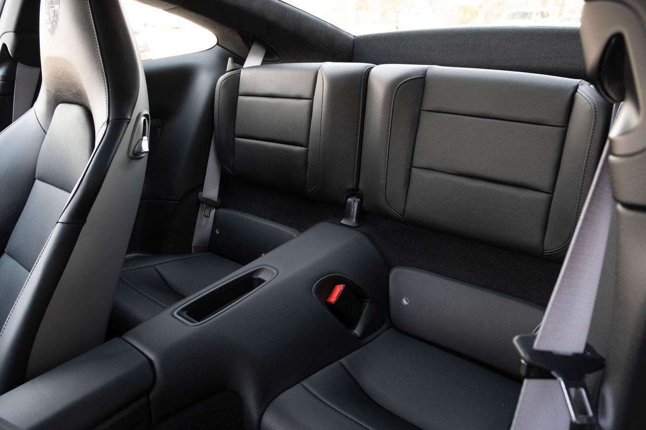 2015 Porsche 911 Carrera 4S Coupe Photo