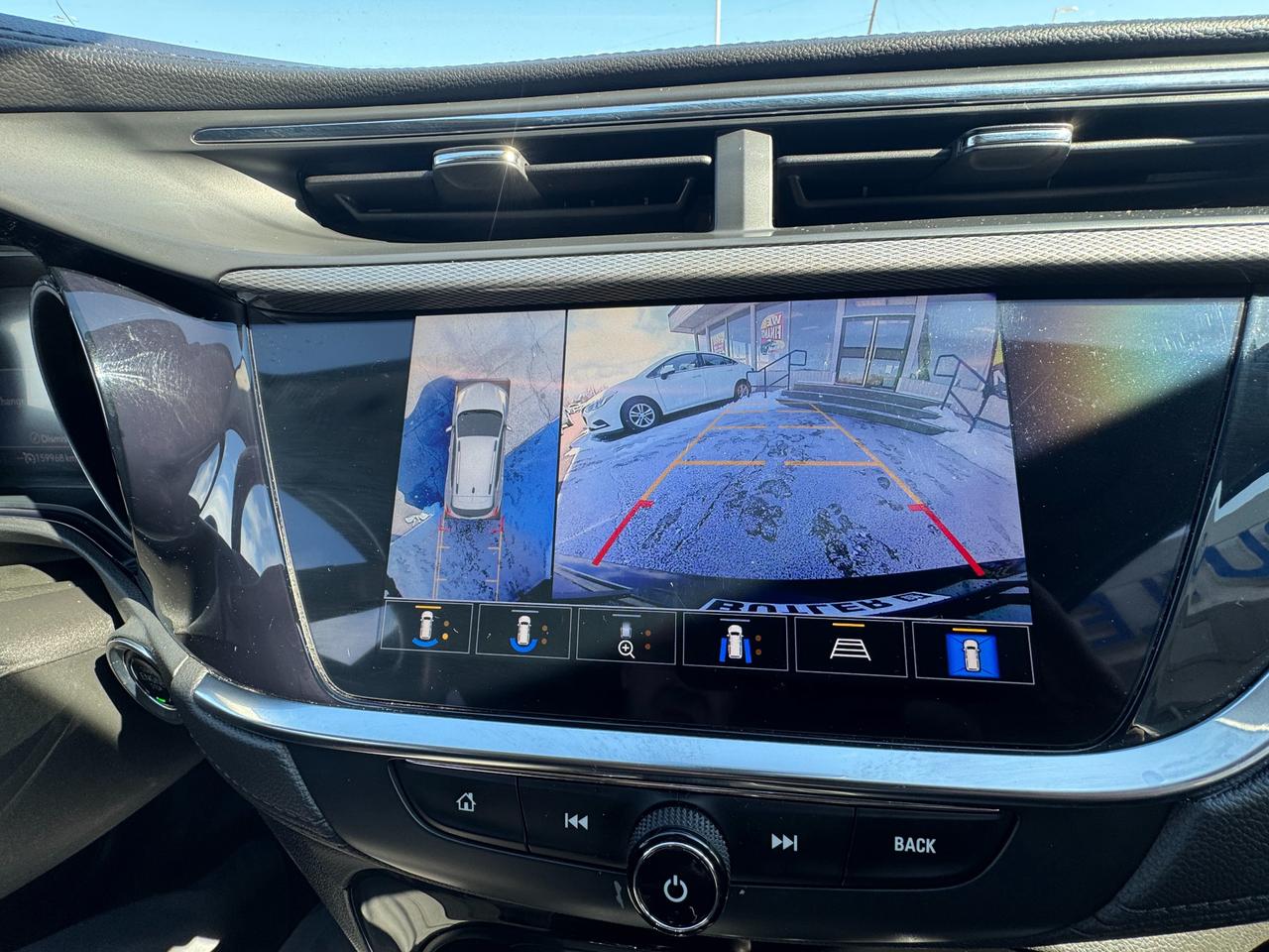 2022 Buick Encore GX Select All-Wheel Drive Photo