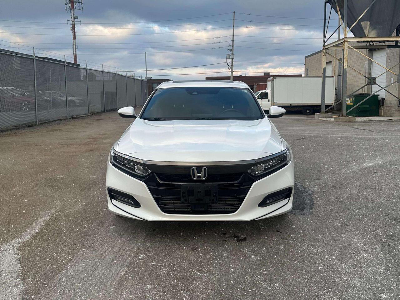 2018 Honda Accord Sport Photo