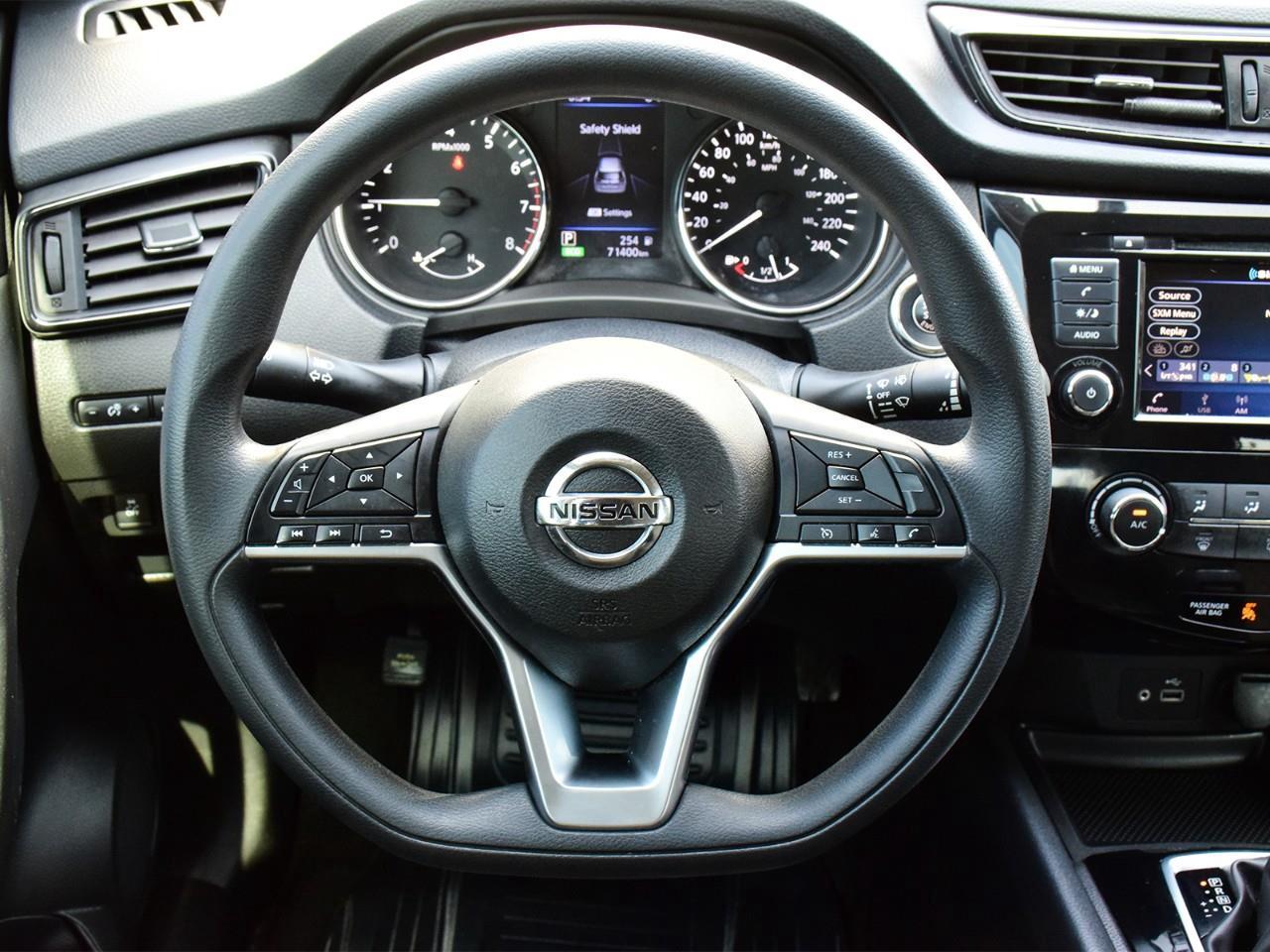 2018 Nissan Rogue SV 4dr All-wheel Drive Photo