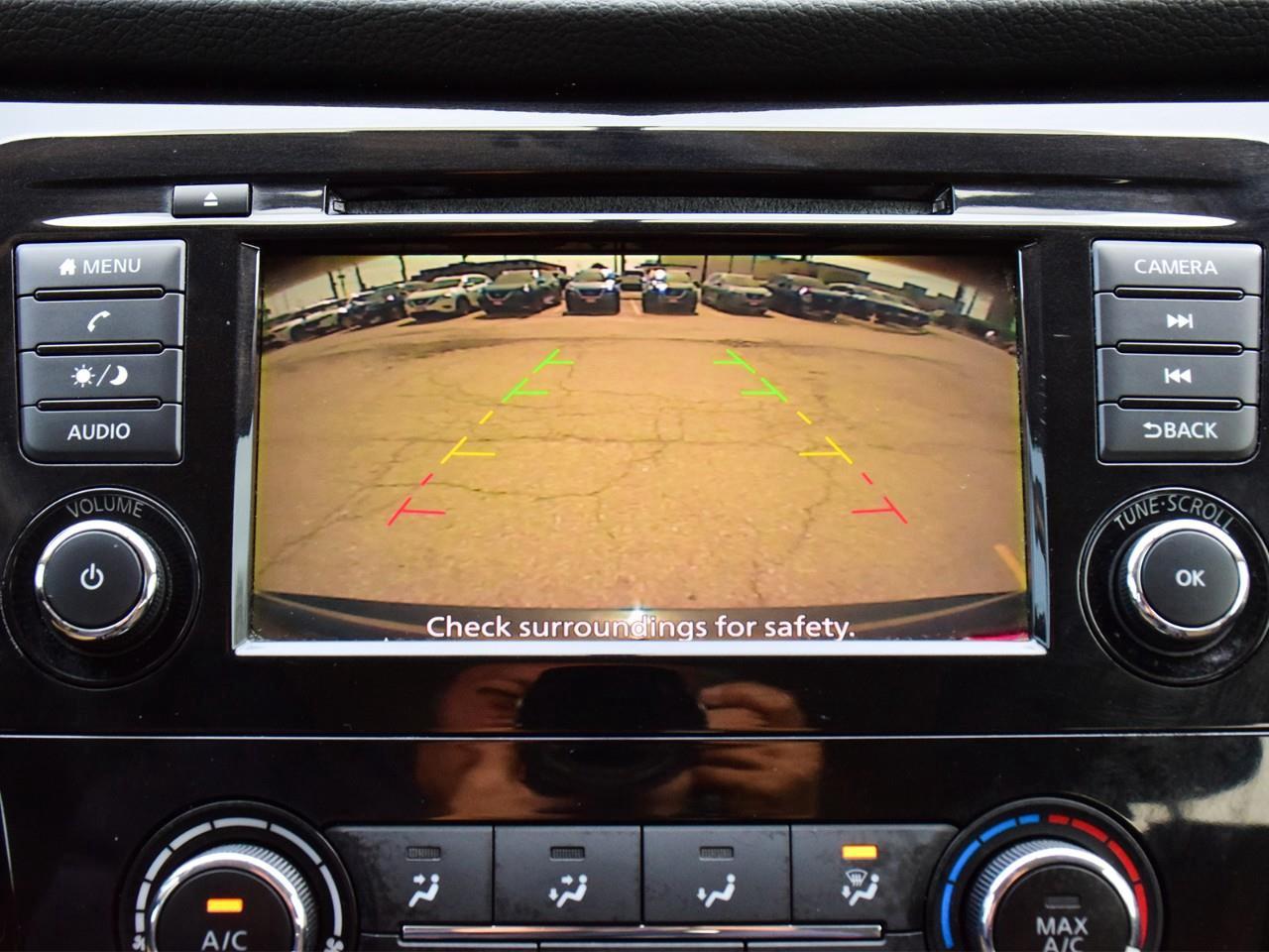 2018 Nissan Rogue SV 4dr All-wheel Drive Photo