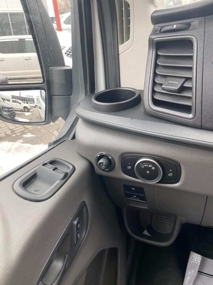 2024 Ford Transit-250 Cargo Base Rear-Wheel Drive Medium Roof Van 148 in. WB Photo